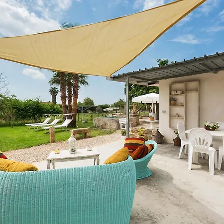 Holiday home Villetta Li Parati Melissano
