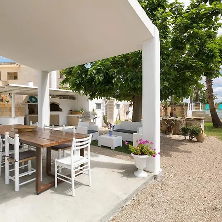 Holiday home Villetta Li Parati